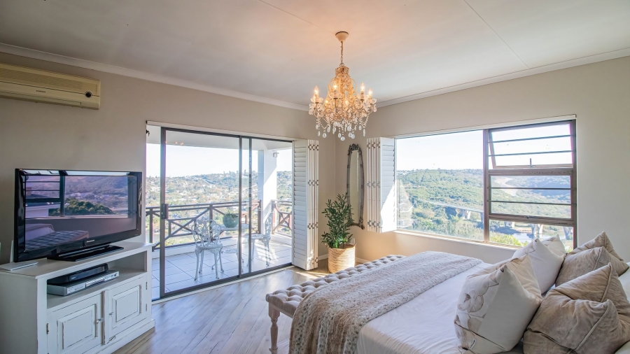 5 Bedroom Property for Sale in Beacon Bay Eastern Cape